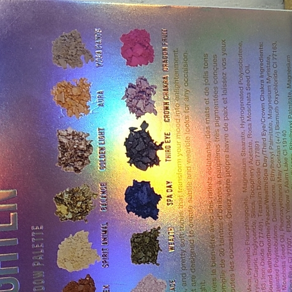 20 Bold Shades The Enlighten Eyeshadow Palette IBY Beauty - Picture 7 of 15